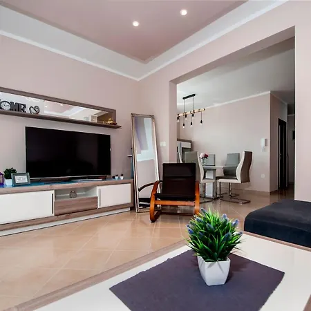 Ella Apartment