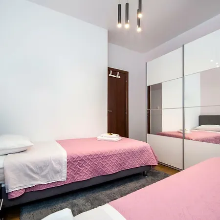 Apartment Ella
